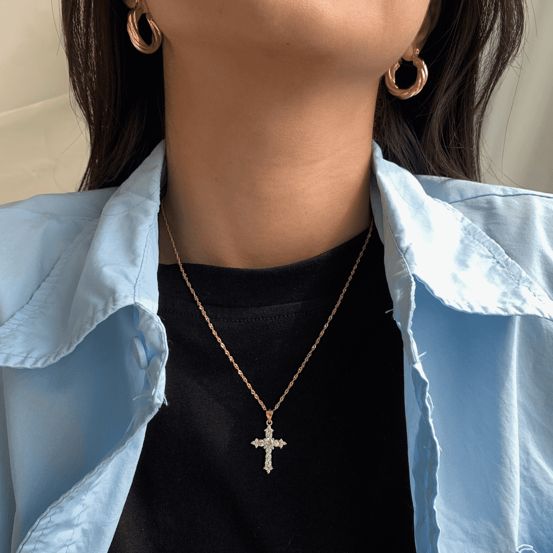 [Noble Jewelry]Delicate Cross Shape Necklace