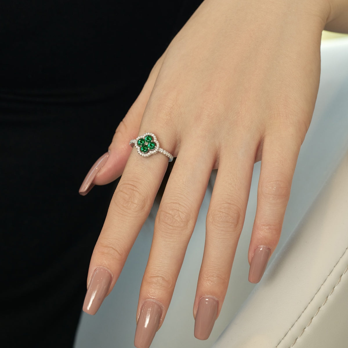 [Noble Jewelry]Four Leaf Clover Flower Design Ring