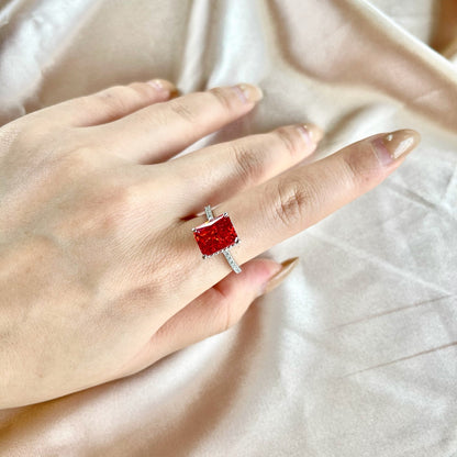 [Noble Jewelry]4.0 Carat Luxurious Engagement Ring