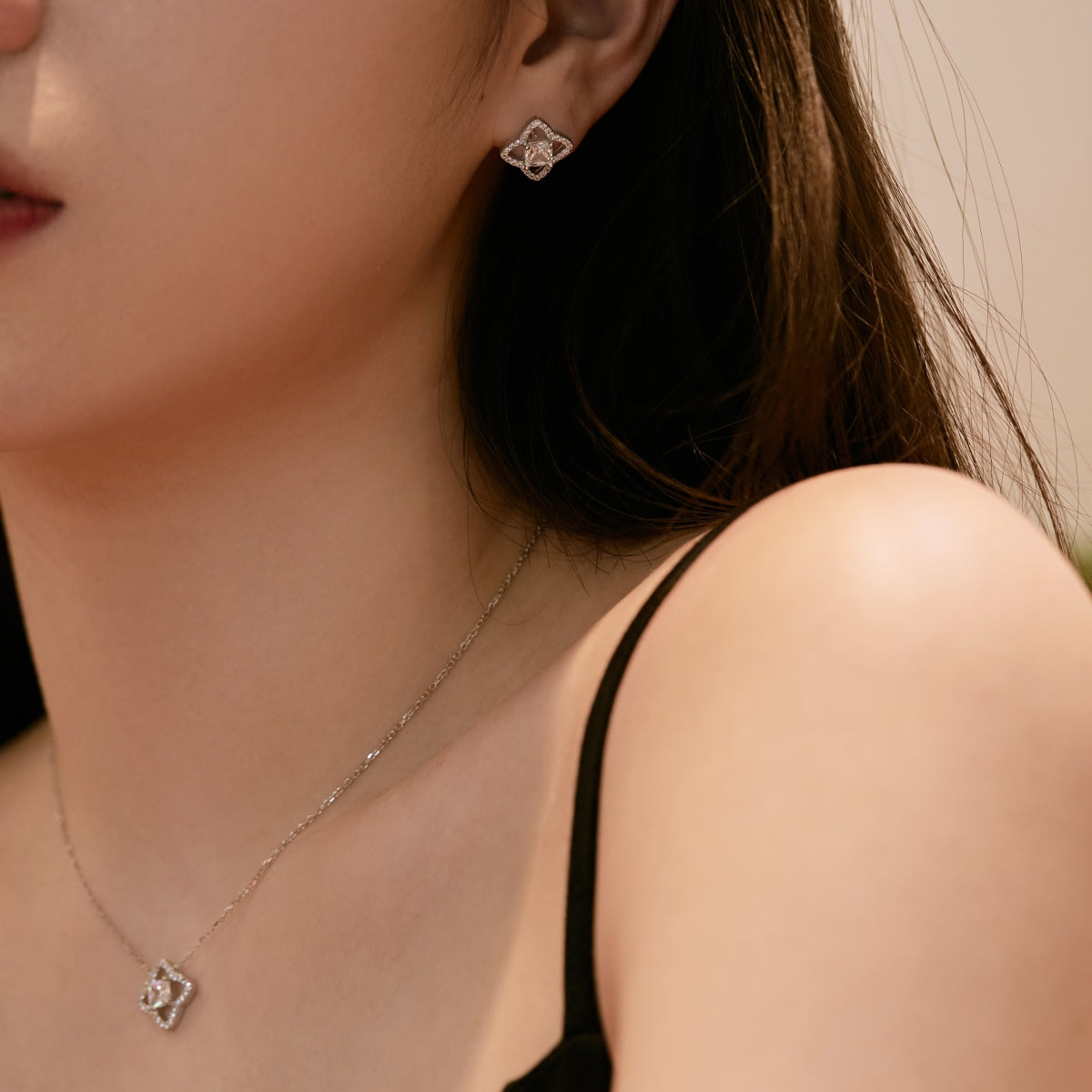 [Noble Jewelry]Elegant Star Shape Princess Cut Daily Earrings