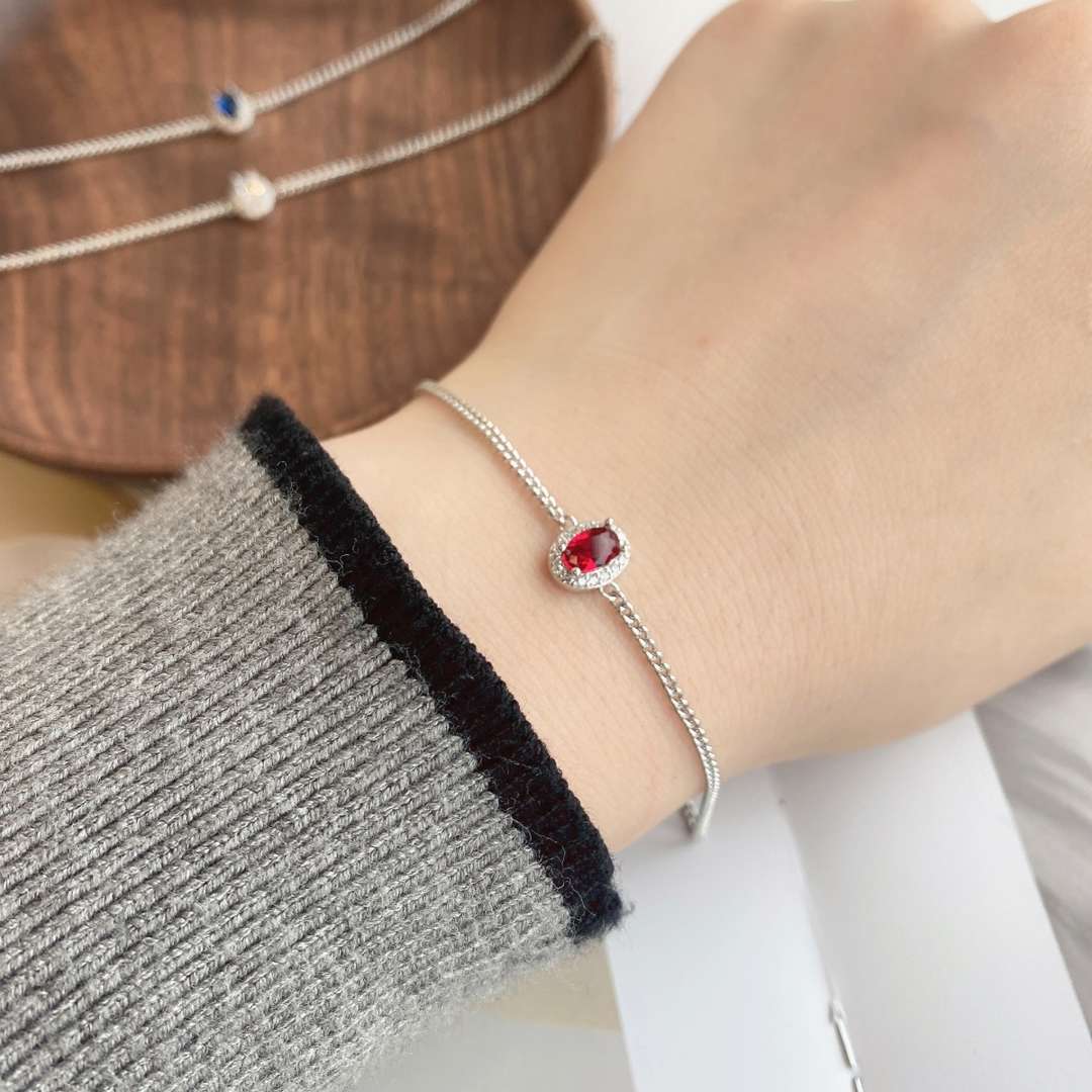 [Noble Jewelry]Exquisite Oval Shape Bracelet