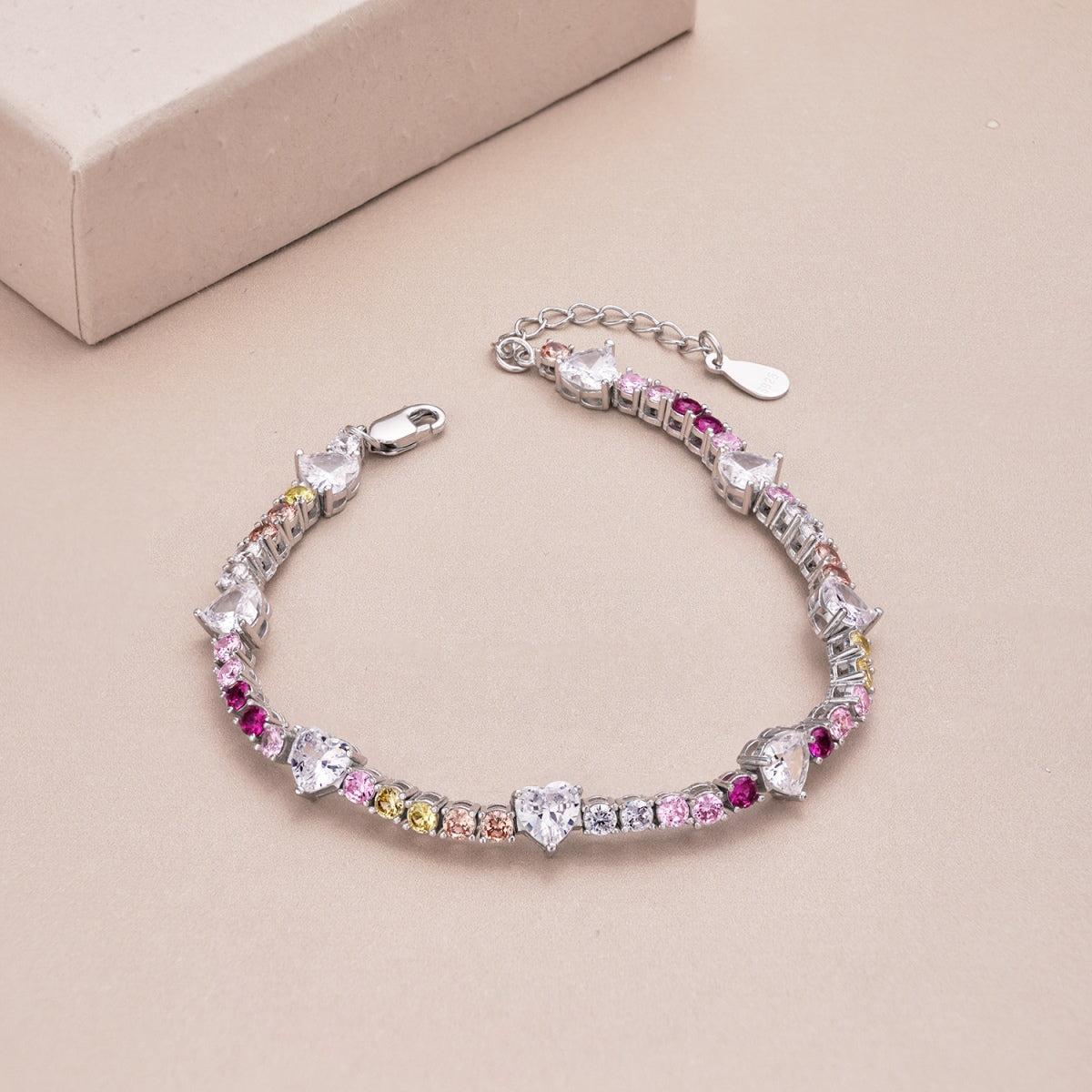 [Noble Jewelry]Romantic Heart Shape Round Cut Lover Bracelet