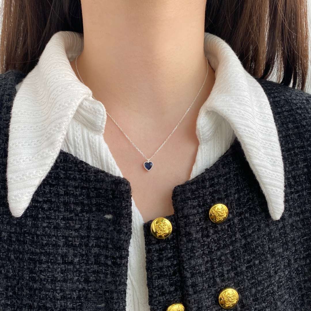 [Noble Jewelry]Ornate Heart Shape Necklace