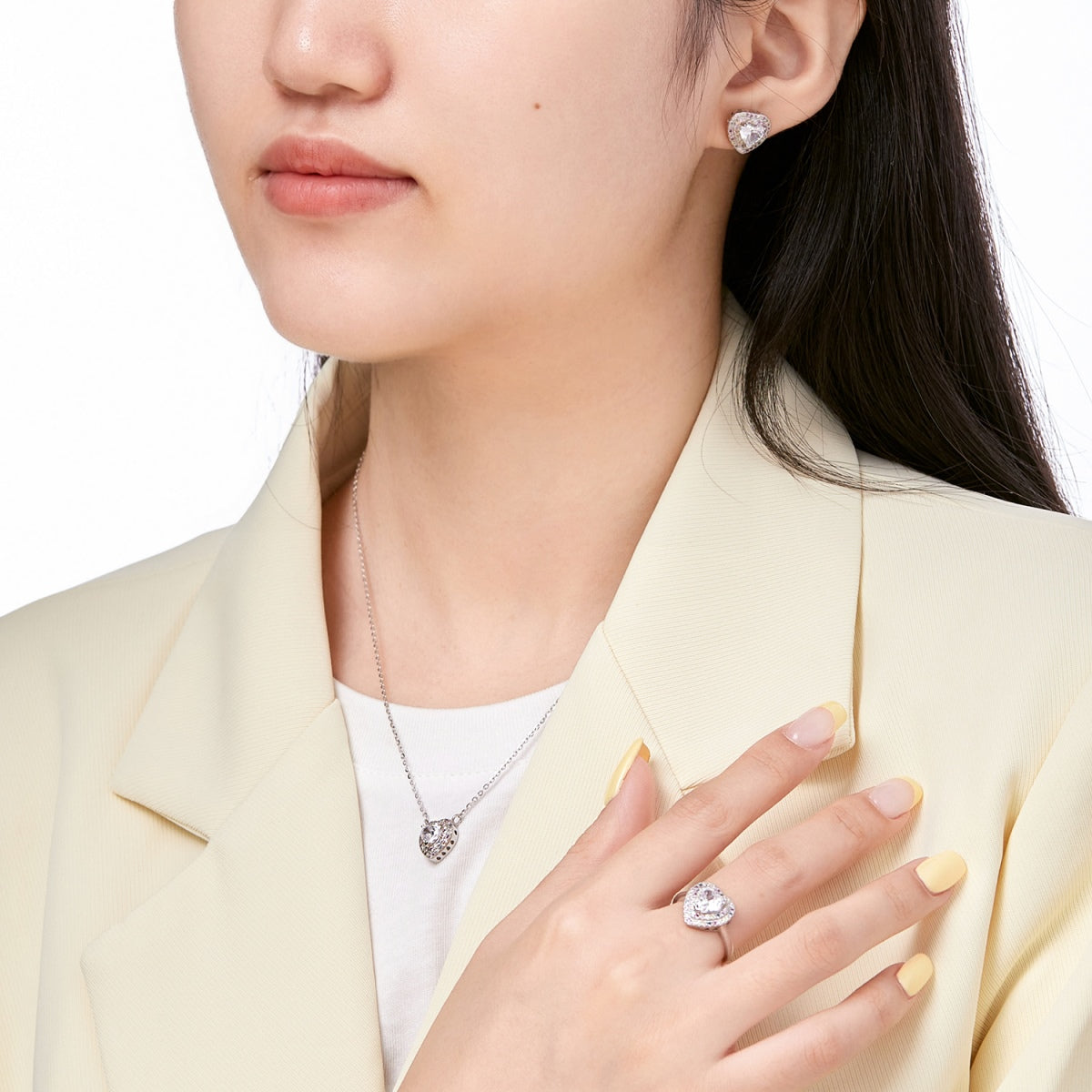 [Noble Jewelry]Delicate Ebullient Heart Shape Wedding Ring