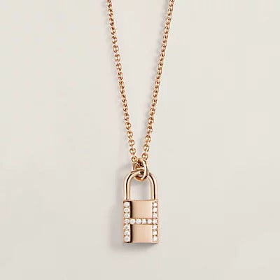 [Noble Jewelry]HM ADVANCED NICHE LOCK HEAD NECKLACE DIAMONDS