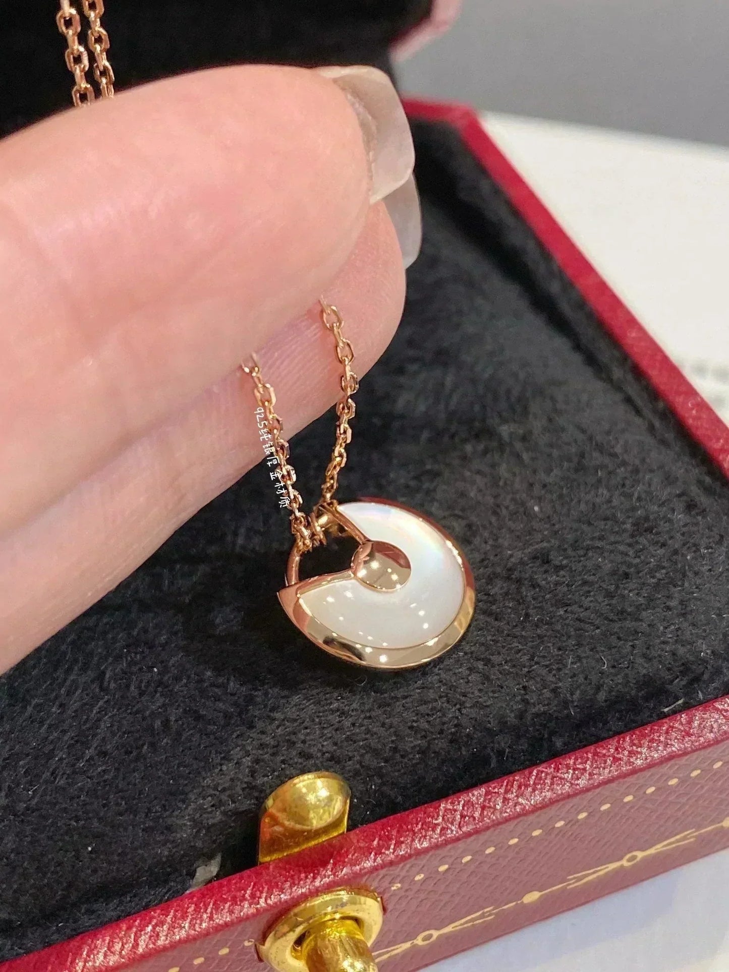 [Noble Jewelry]AMULETTE ROSE GOLD MOP NECKLACE