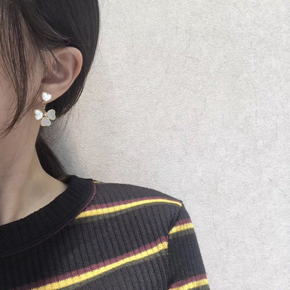 [Noble Jewelry]CLOVER SWEET WHITE MOP EARRINGS