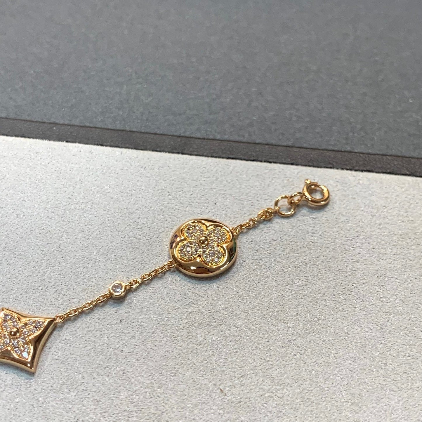 [Noble Jewelry]STAR AND SUN 4 MOTIFS GOLD DIAMONDS BRACELET