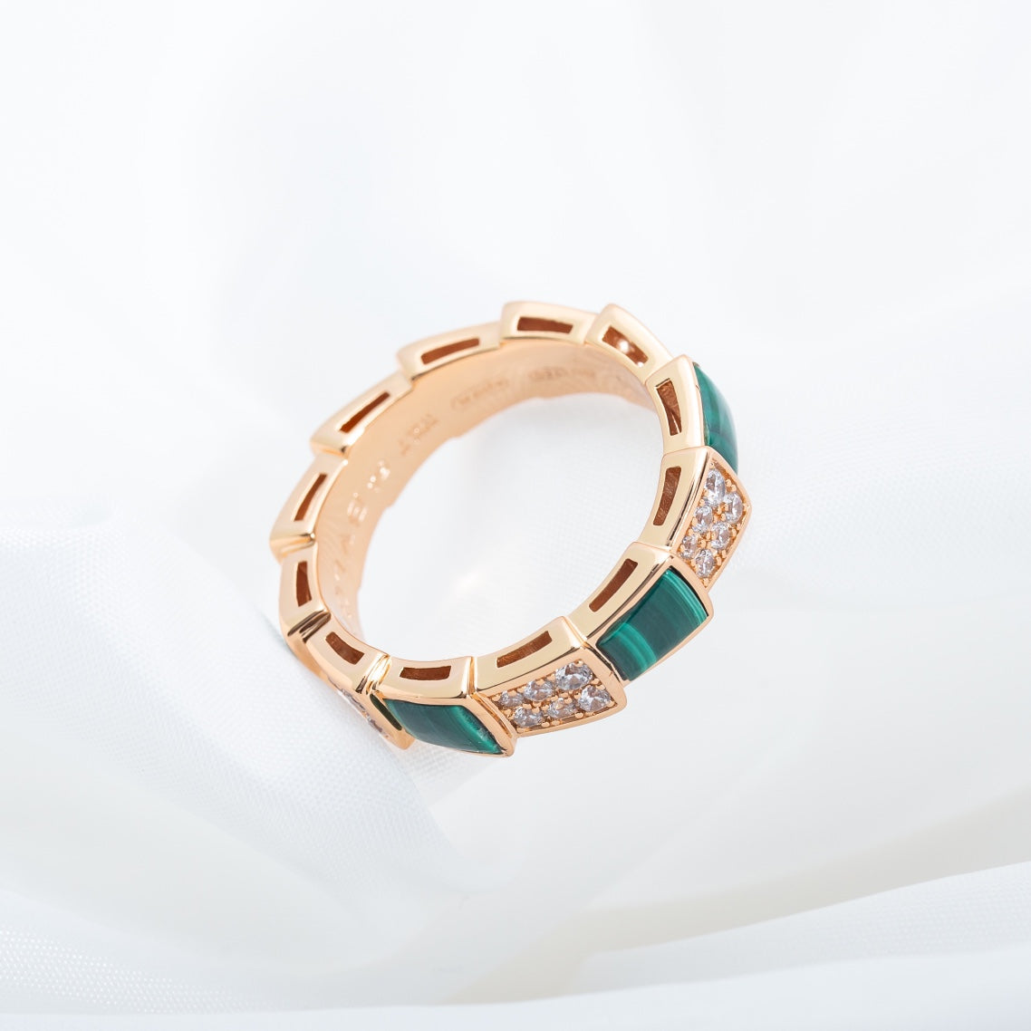 [Noble Jewelry]SERPENTI RING PINK GOLD MALACHITE DIAMOND PAVED 4MM