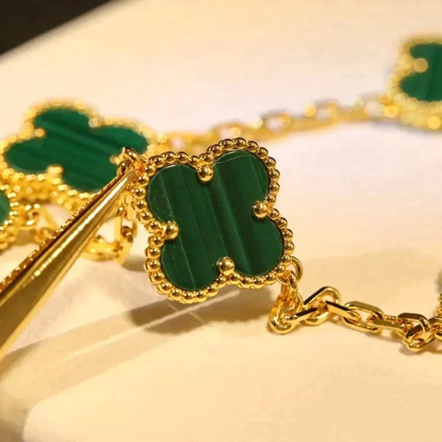 [Noble Jewelry]CLOVER 5 MOTIFS MALACHITE BRACELET