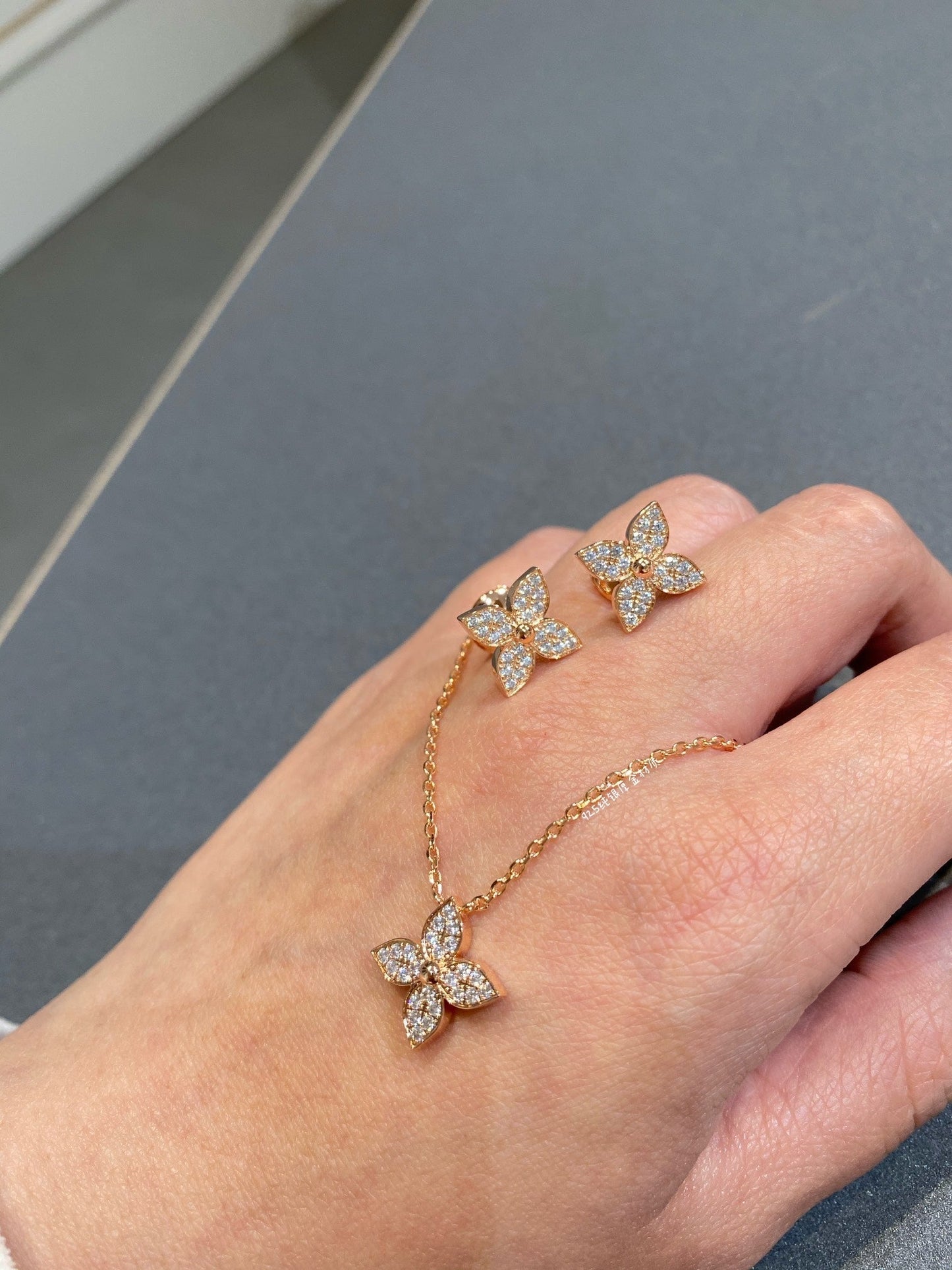 [Noble Jewelry]STAR DIAMOND NECKALCE