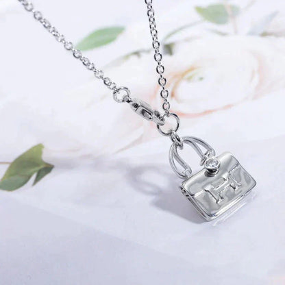 [Noble Jewelry]AMULETTE PEDANT SILVER NECKLACE