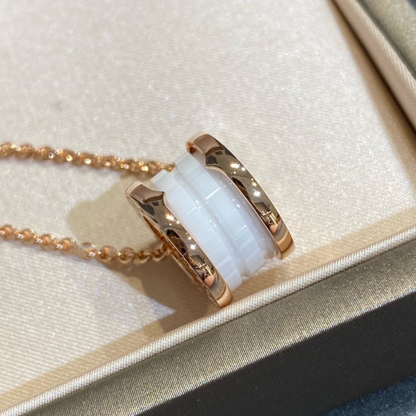 [Noble Jewelry]ZERO 1 WHITE CERAMIC PINK GOLD NECKLACE