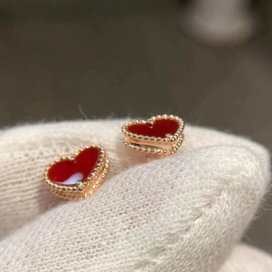 [Noble Jewelry]HEART CARNELIAN STUD EARRINGS