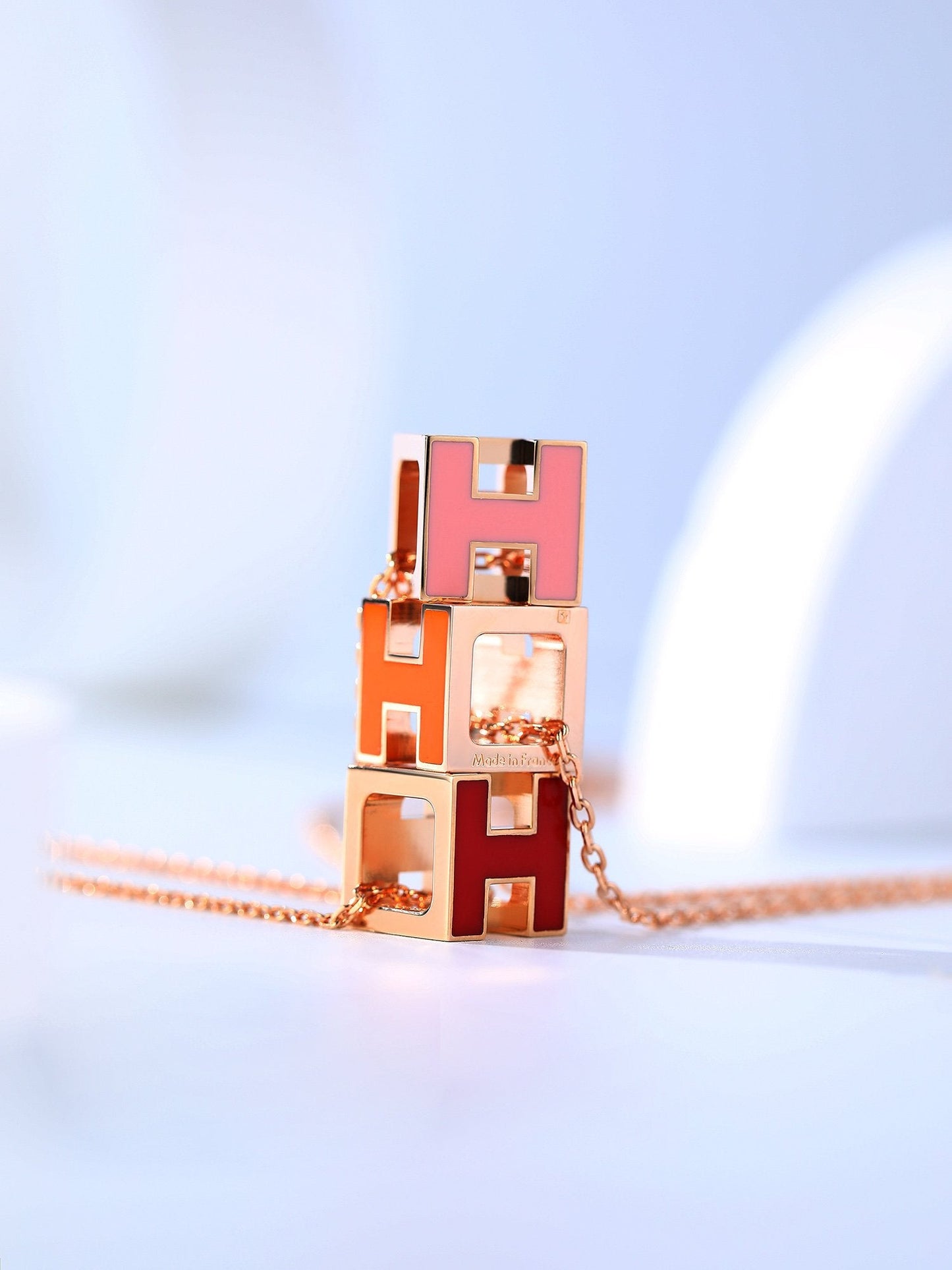 [Noble Jewelry]H CAGE PINK GOLD NECKLACE