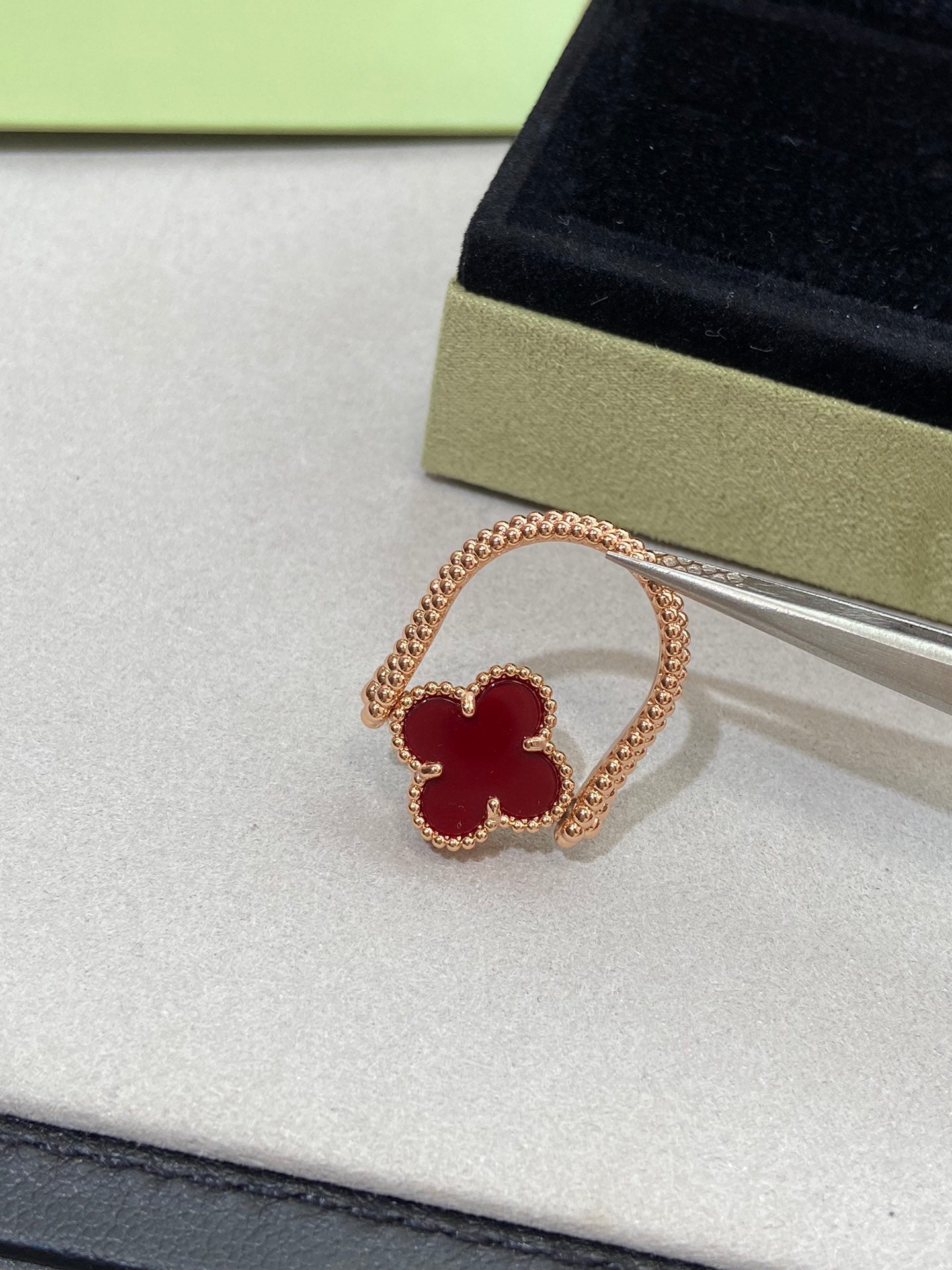 [Noble Jewelry]CLOVER RIVERSIBLE ROSE GOLD RING