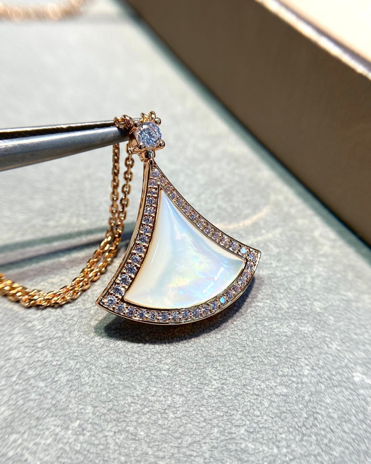 [Noble Jewelry]DREAM MOP DIAMOND PAVED PINK GOLD NECKLACE