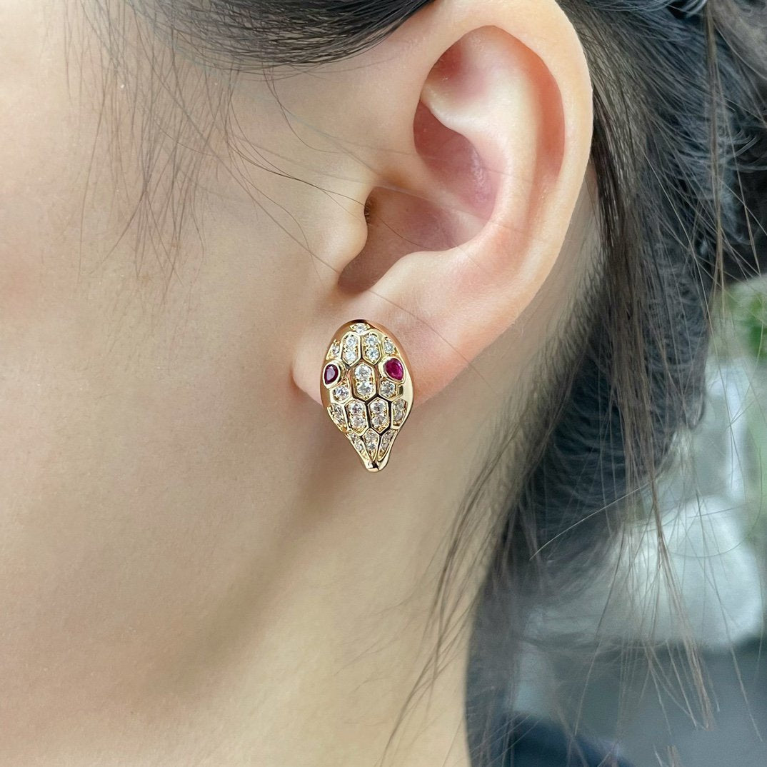 [Noble Jewelry]SERPENT DIAMOND STUD EARRINGS