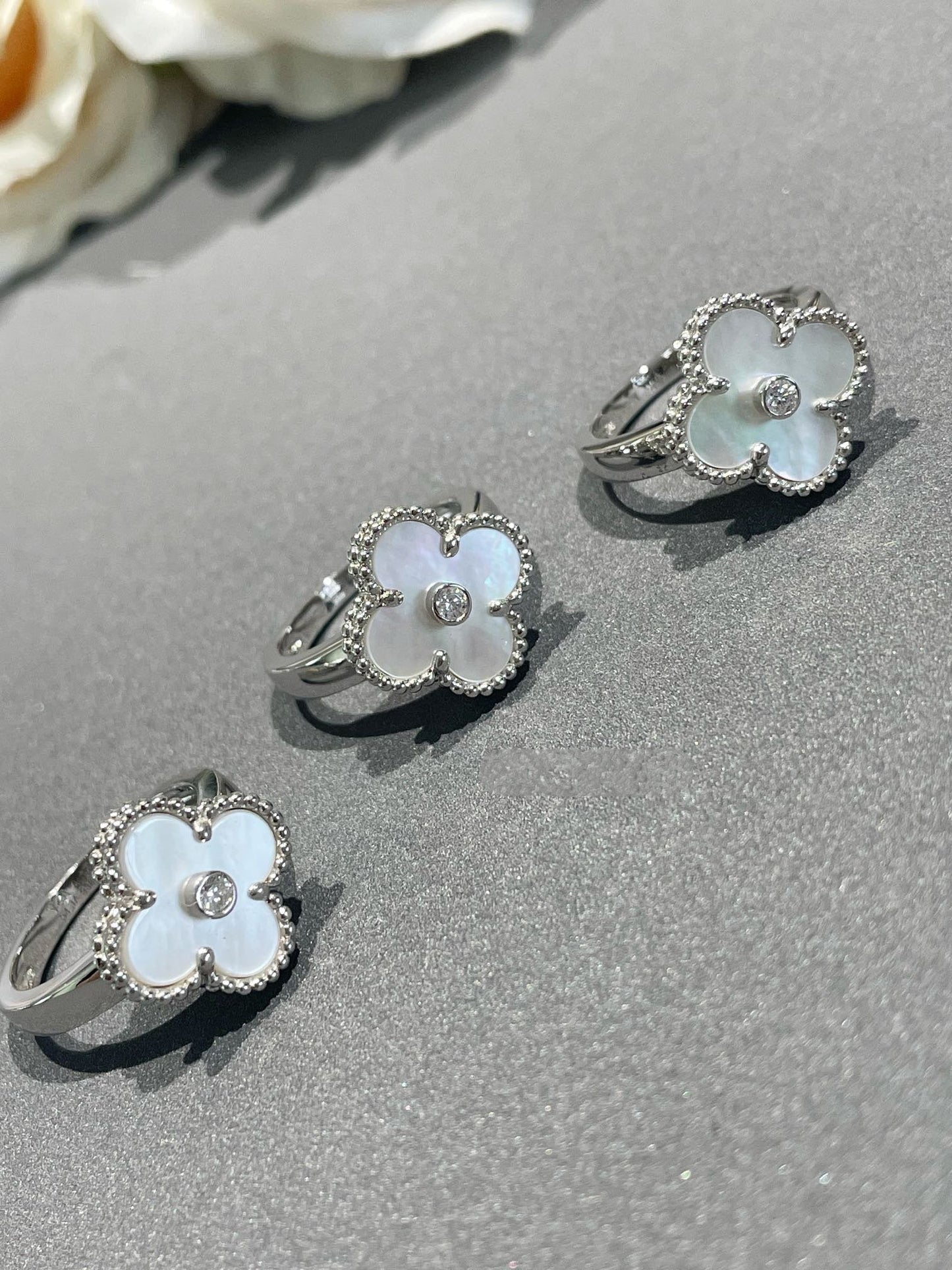 [Noble Jewelry]CLOVER SILVER MOP DIAMOND RING