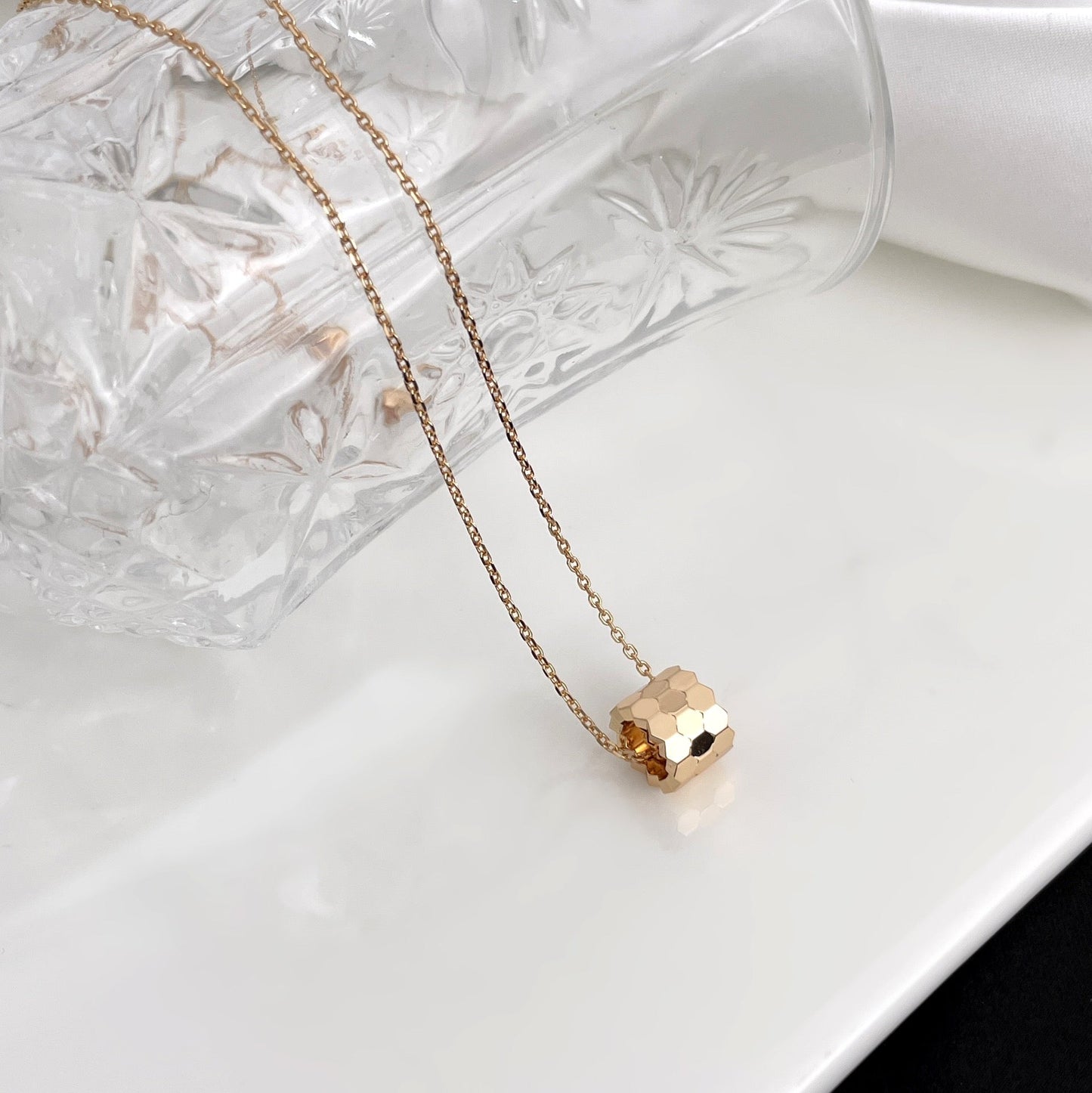 [Noble Jewelry]BEE MINI NECKLACE