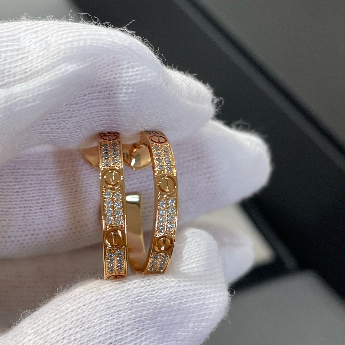 [Noble Jewelry]LOVE DIAMOND PINK GOLD HOOP EARRINGS