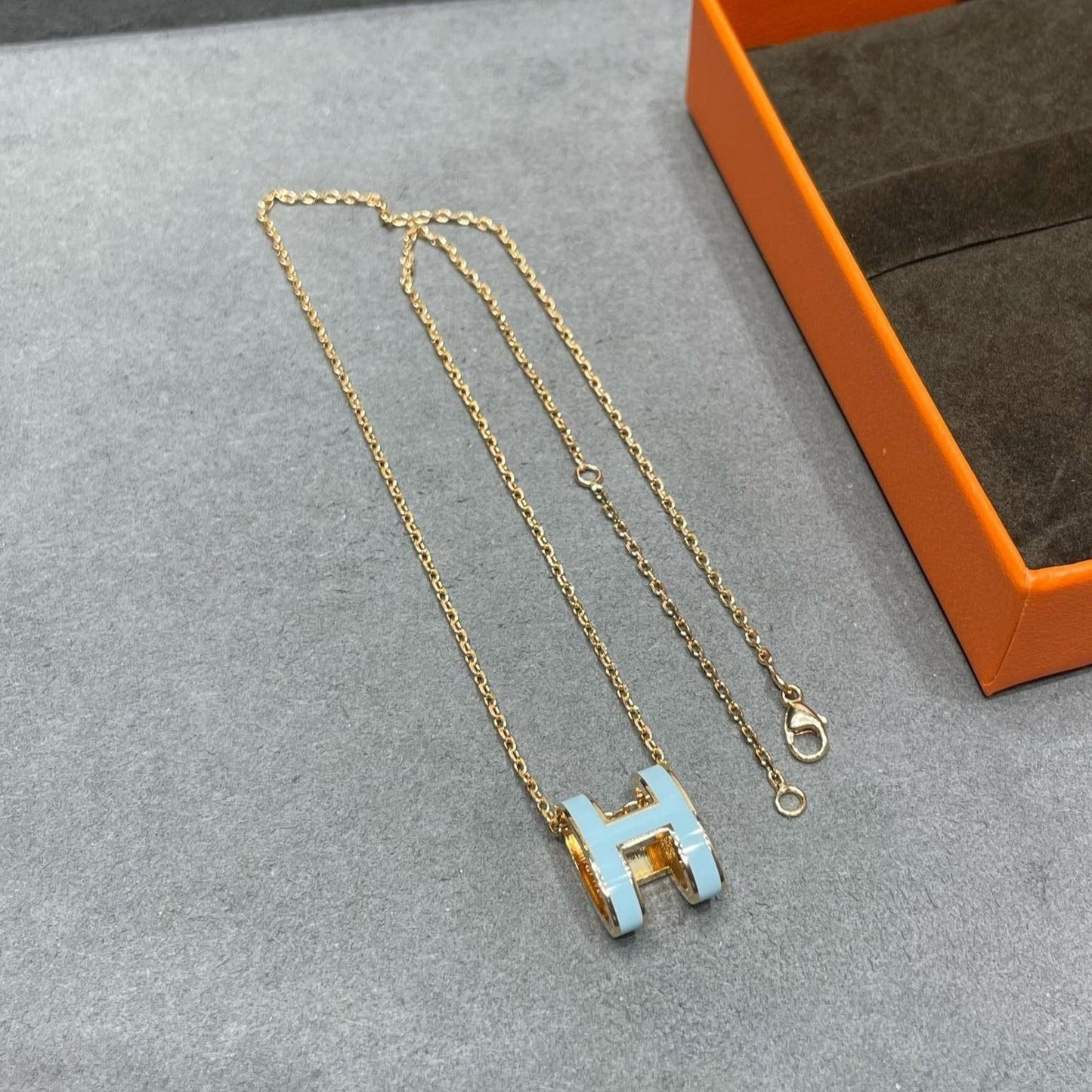 [Noble Jewelry]POP H SKY BLUE NECKLACE