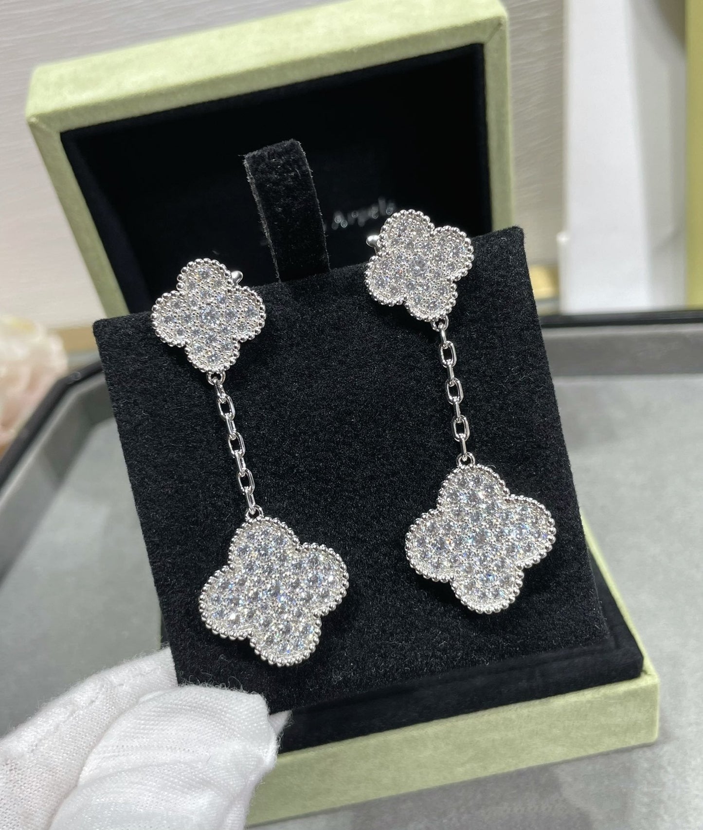 [Noble Jewelry]CLOVER 2 MOTIFS DIAMOND PAVED SILVER EARRINGS