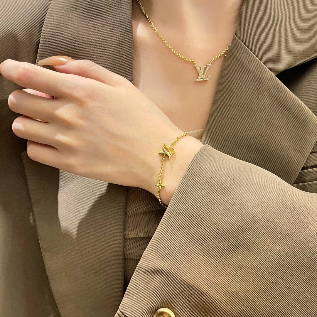 [Noble Jewelry] LOGO STAR MOTIF GOLD BRACELET