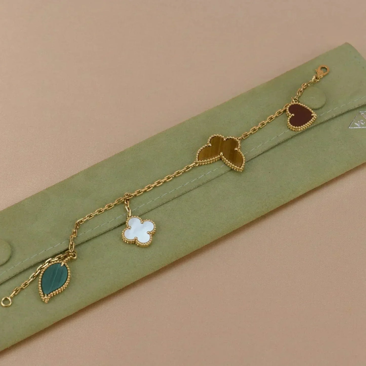 [Noble Jewelry]LUCKY SPRING 5 MOTIF GOLD BRACELET