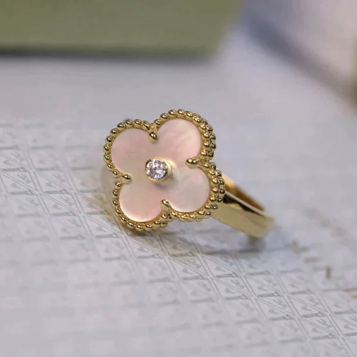 [Noble Jewelry]CLOVER PINK MOP RING GOLD DIAMOND