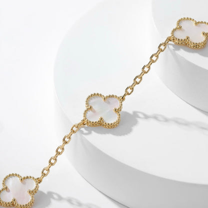 [Noble Jewelry]CLOVER 10 MOTIFS WHITE MOTHER OF PEARL NECKLACE