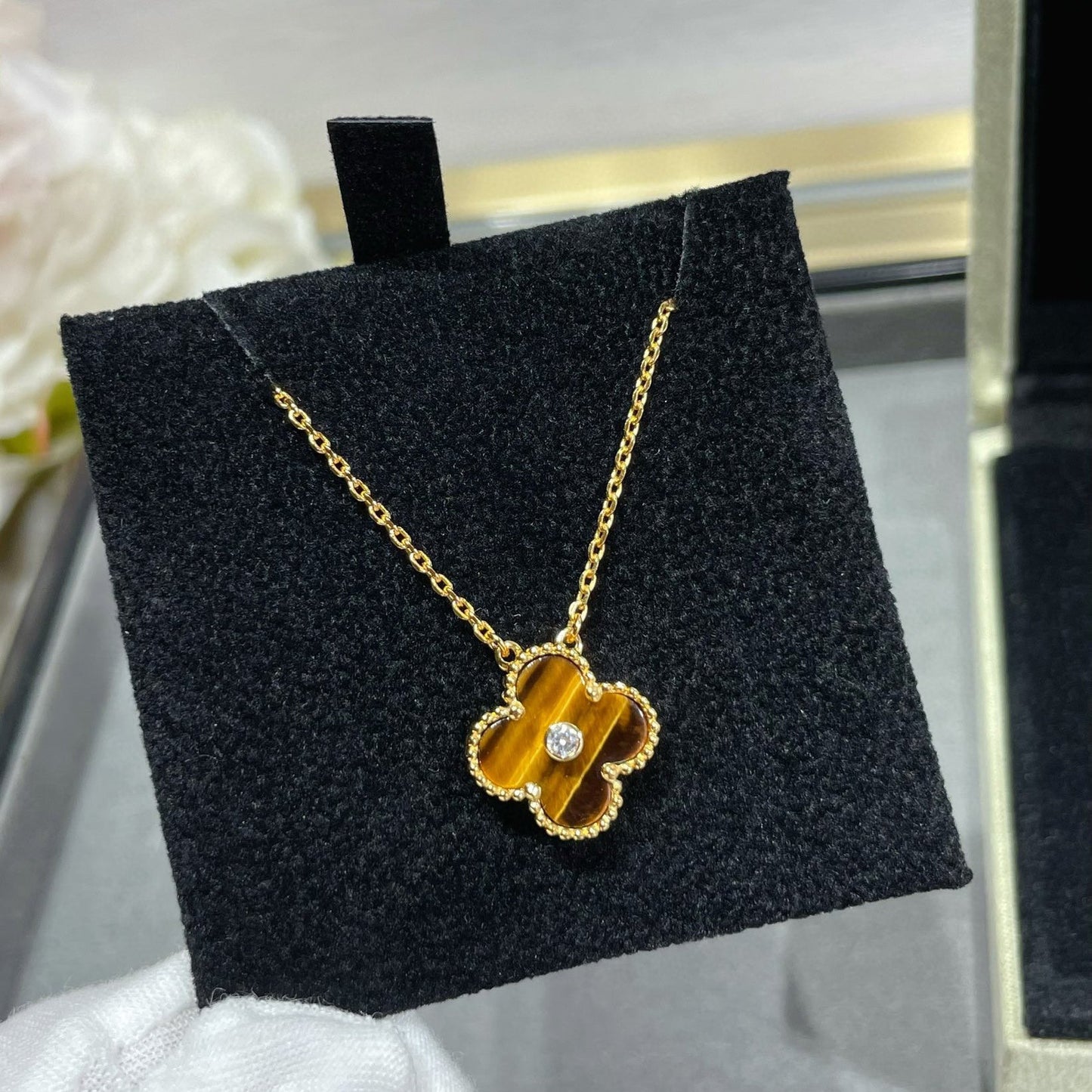 [Noble Jewelry]CLOVER 15MM DIAMOND AND YELLOW TIGER'S EYE AGATE necklace