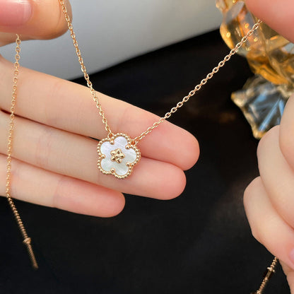 [Noble Jewelry]LUCKY  WHITE MOP  PLUM BLOSSOM NECKLACE