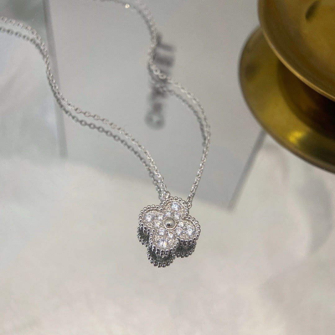 [Noble Jewelry]CLOVER 15MM DIAMOND SINGLE FLOWER NECKLACE