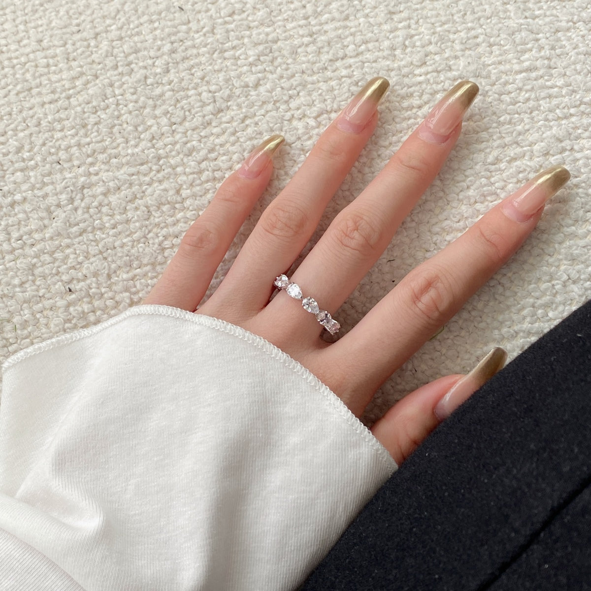 [Noble Jewelry]Exquisite Pear Cut Tennis Ring