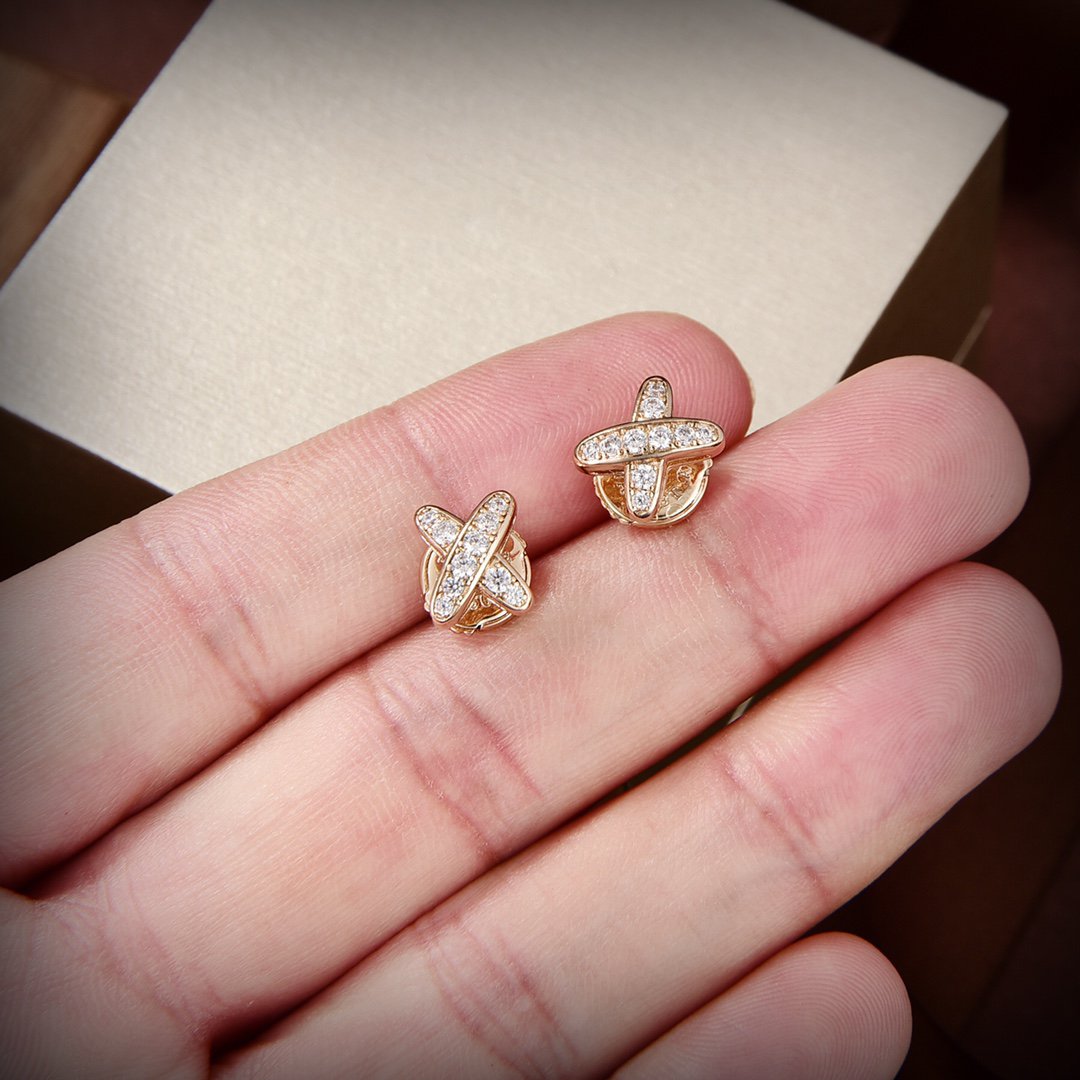 [Noble Jewelry]JEUX DE GOLD DIAMOND EARRINGS