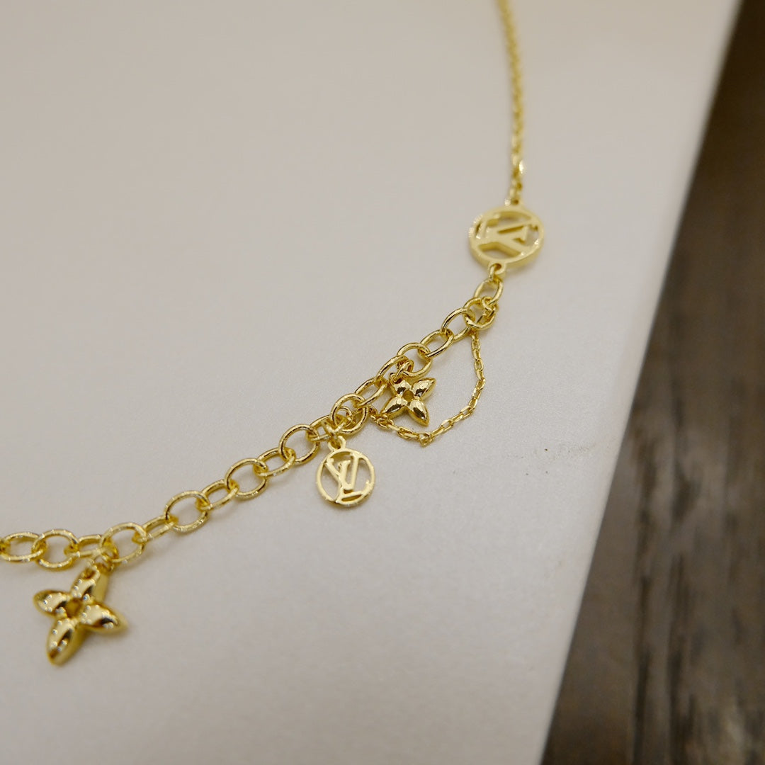 [Noble Jewelry]BLOOMING SUPPLE NECKLACE BRASS