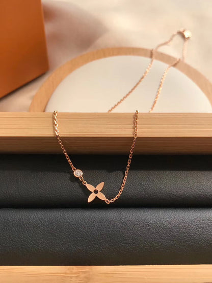 [Noble Jewelry]BLOSSOM PENDANT PINK GOLD AND DIAMOND