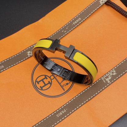 [Noble Jewelry]CLIC HM SO BLACK YELLOW BRACELET