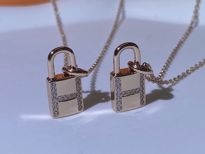 [Noble Jewelry]HM ADVANCED NICHE LOCK HEAD NECKLACE DIAMONDS