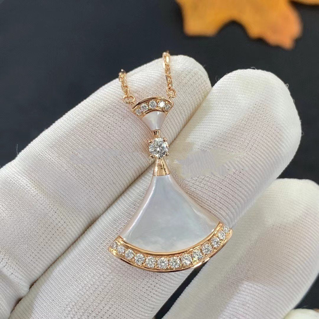 [Noble Jewelry]DREAM NECKLACE MOP PINK GOLD DIAMOND