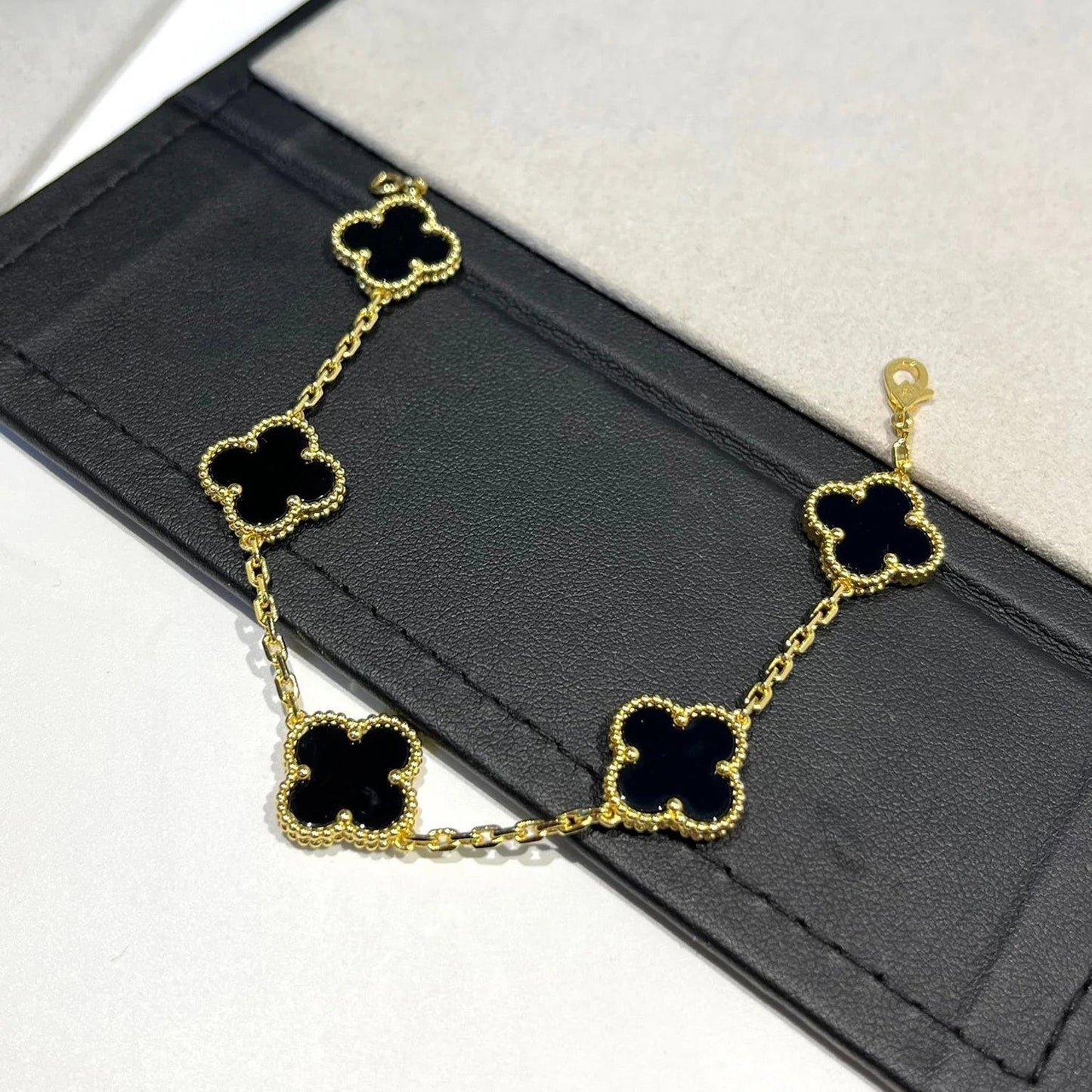 [Noble Jewelry]CLOVER  5 MOTIFS BLACK ONYX BRACELET