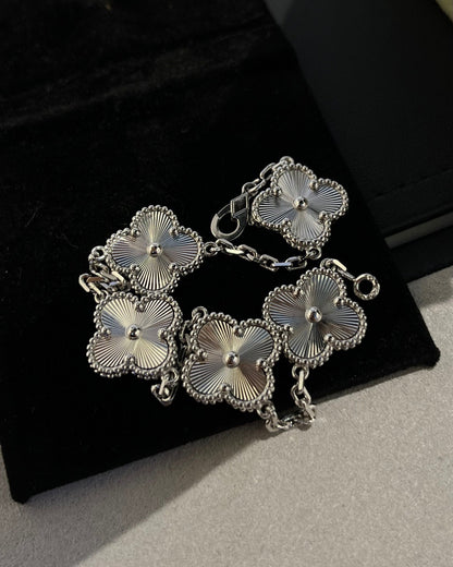 [Noble Jewelry]CLOVER SILVER 5 MOTIFS BRACELET