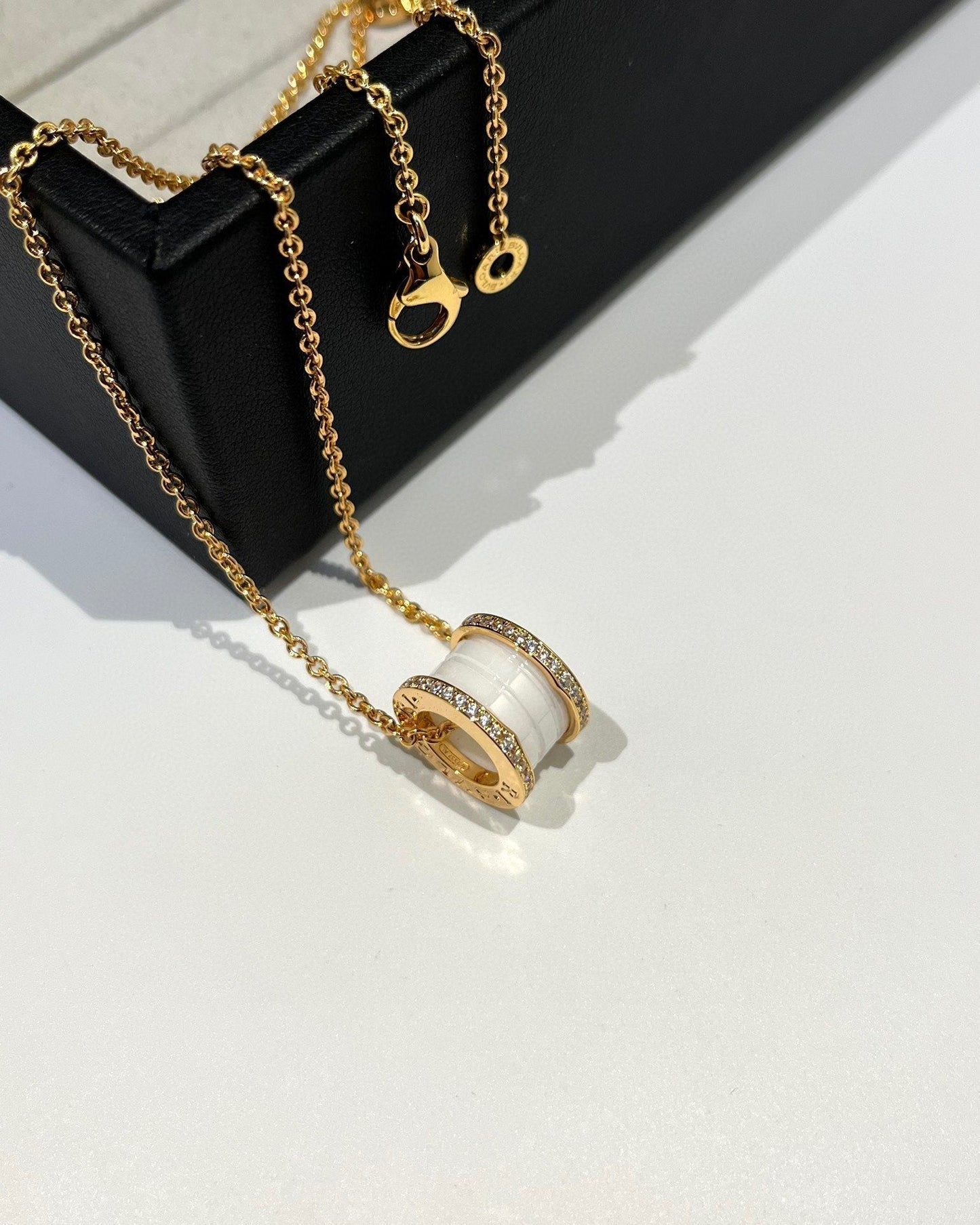 [Noble Jewelry]ZERO 1 WHITE CERAMIC DIAMOND PINK GOLD NECKLACE